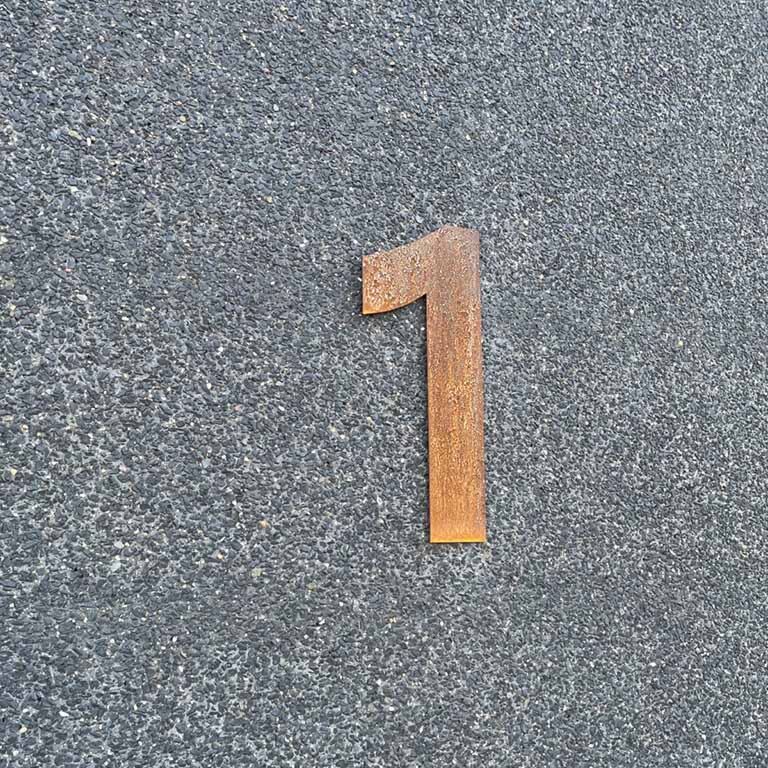 Cortenstål husnummer 1 - 30 cm