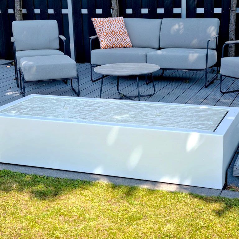 Fontän i aluminium 200 x 80 x 40 cm